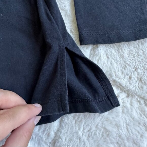 Under Armour | Long Sleeve Front Logo Tee, Loose fit, Heatgear | Size Small - Picture 3 of 7